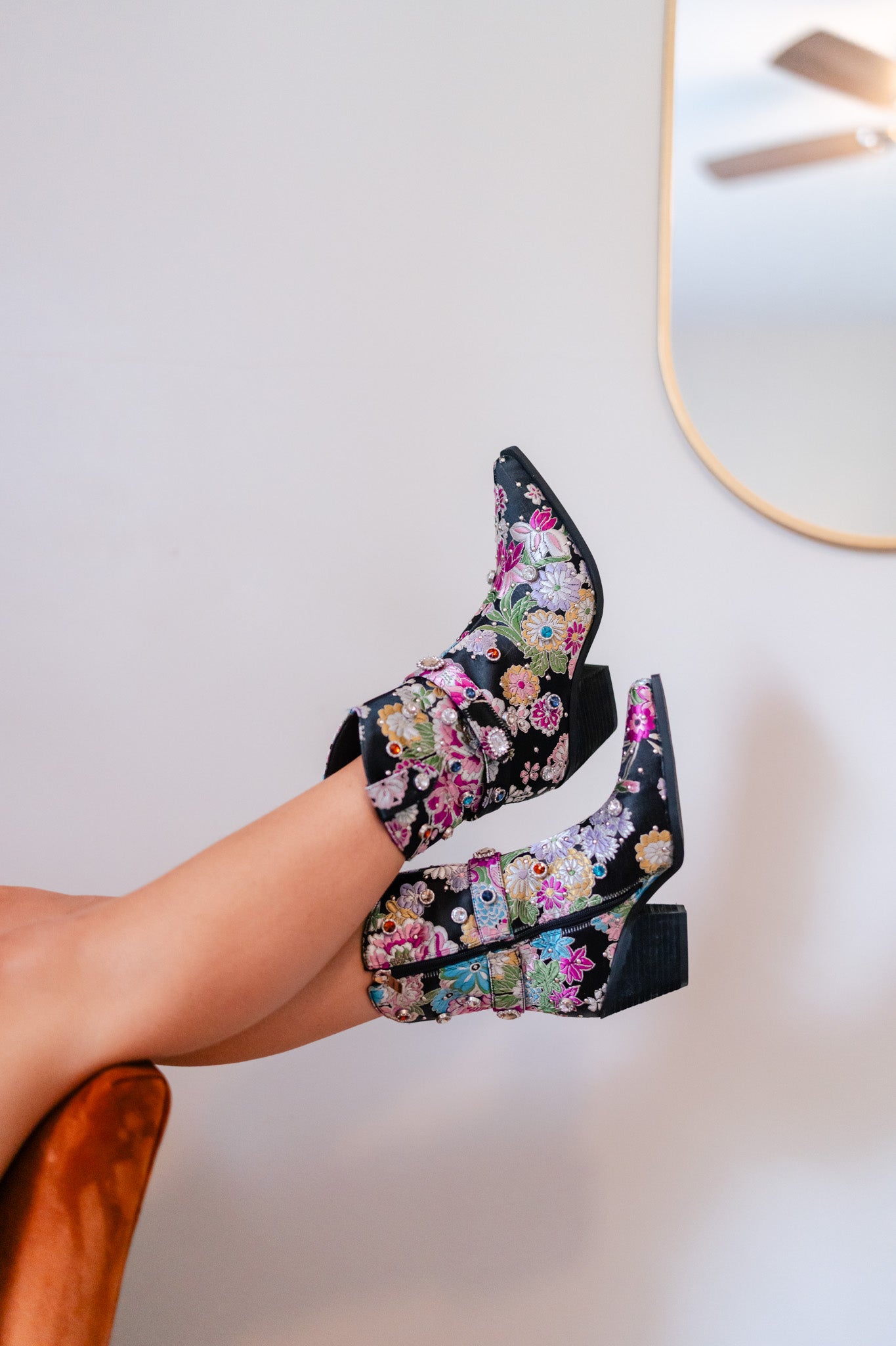 Floral Embroidered Cowboy Booties (Black)