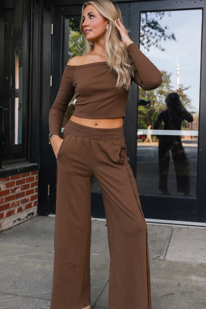 On The Go Ribbed Knit Top (Chocolate)