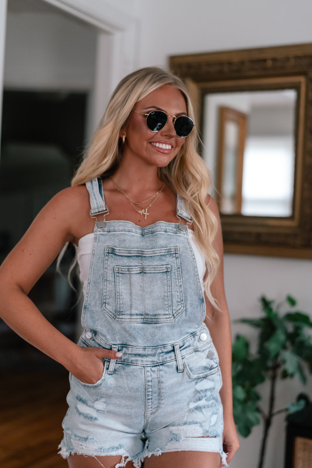 Style Ripped Denim Shortalls Distressed Overalls Shorts Hot Sale