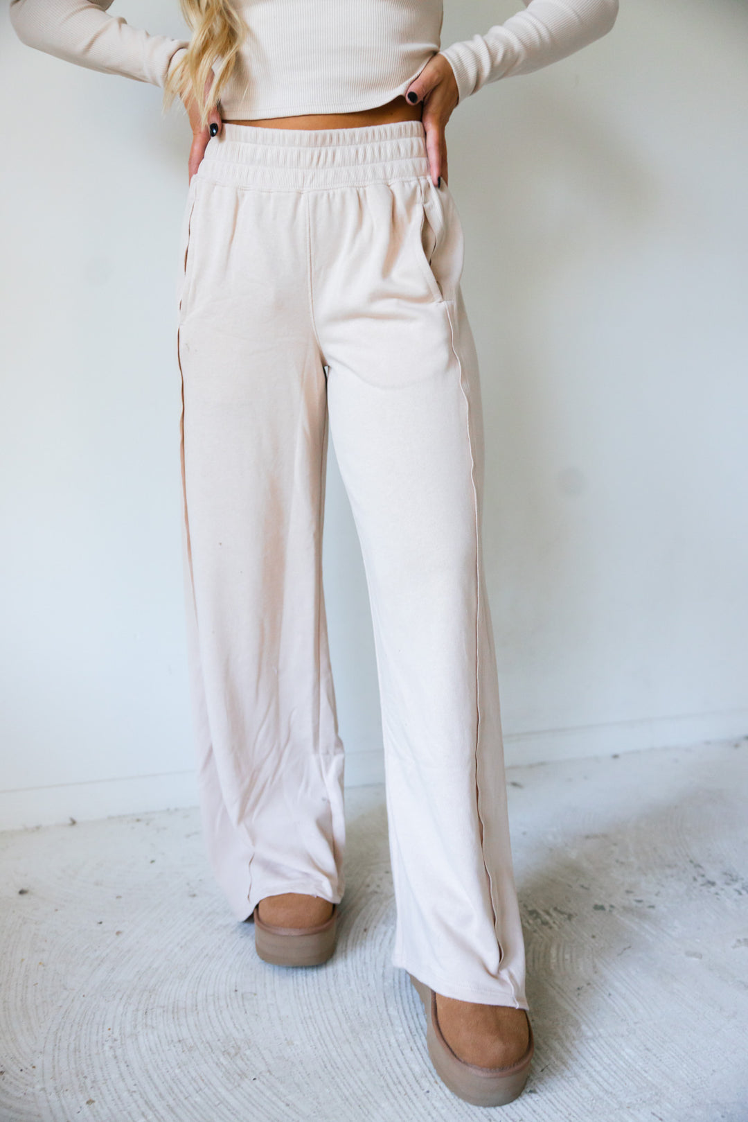 On The Go Wide Leg Pants (Oatmeal)
