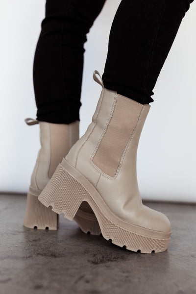 Veronica Boots