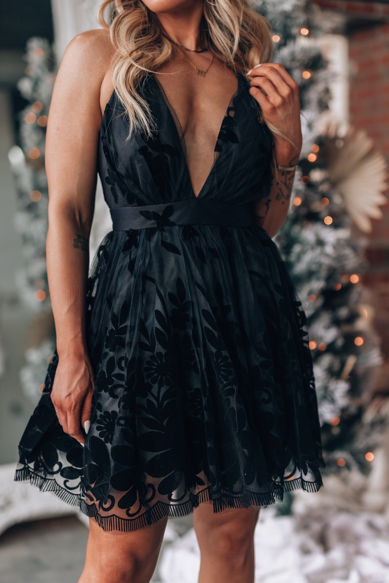 Whimsical Velvet Mini Dress (Black)