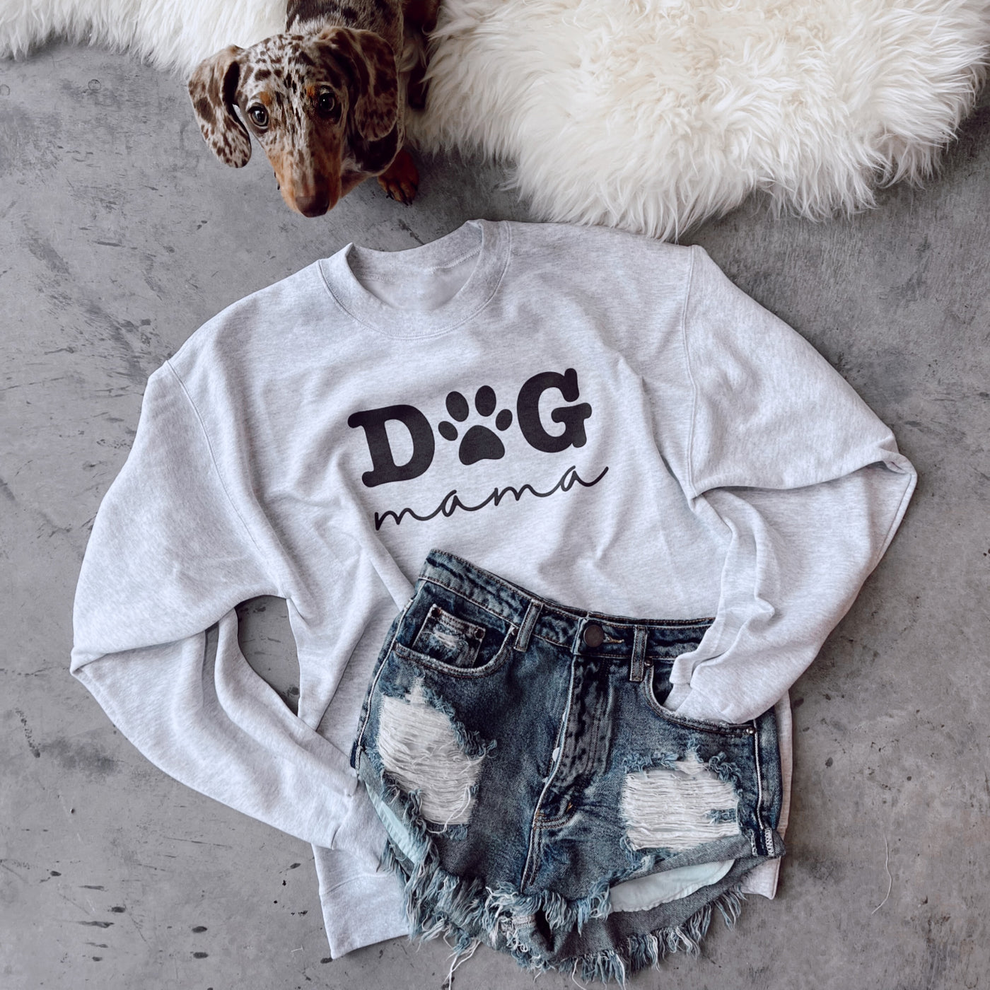 Dog Mama Graphic Sweater