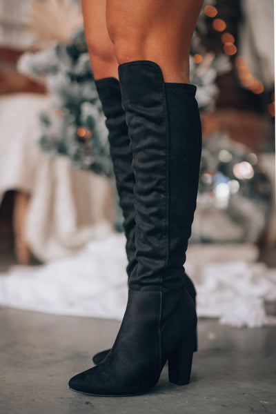Megyn Suede Boots (Black)